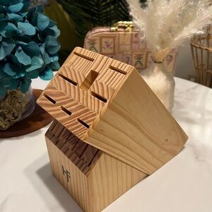 Wooden Knife Block Holder